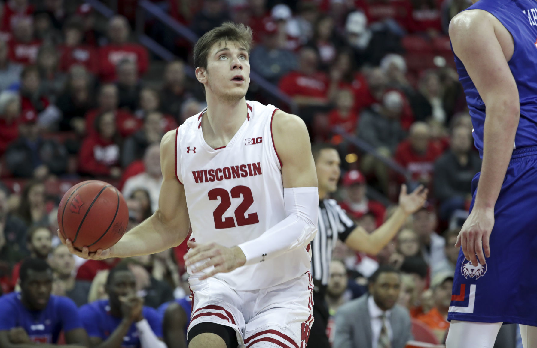 Badgers 96, Huskies 59